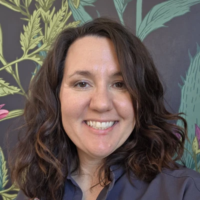 Chiropractor Liberty MO Nichole Findell Smiles Warmly at the Viewer